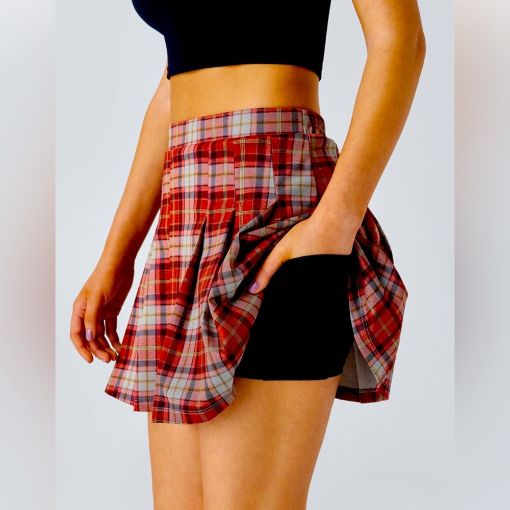 HALARA High Waisted 2-in-1 Side Pocket Plaid Pleated Mini Casual Skort Large